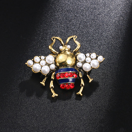 Cute Dripping Oil Bee Brooch Accessory